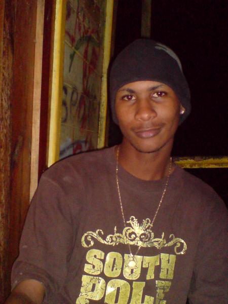 ENIOR MUEN